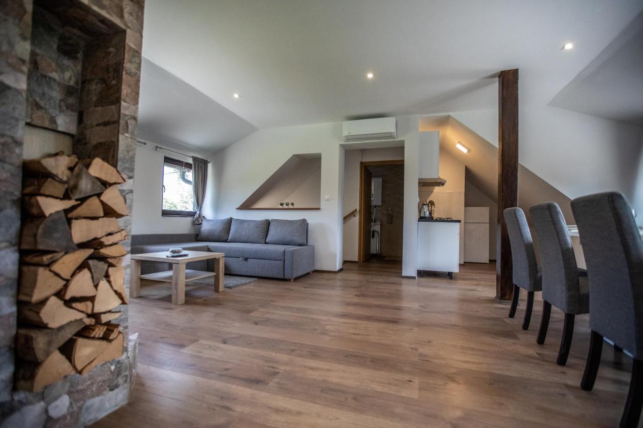 Apartmani Lara Modrus-Kuca Za Odmor Exterior foto